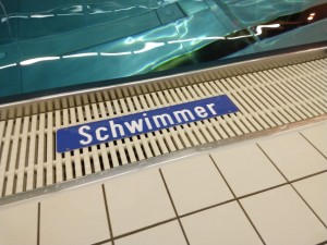 schwimmbad02